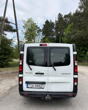 Renault Trafic cena 42500 przebieg: 440000, rok produkcji 2017 z Niemodlin małe 79